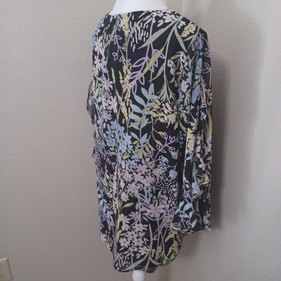 NWT Calvin Klein Floral Ruffled 3/4-Sleeve Top Blouse Women's size Large - Picture 7 of 12